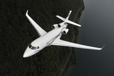 Porovnání luxusní letecké dopravy: Private jet, first class a aerotaxi
